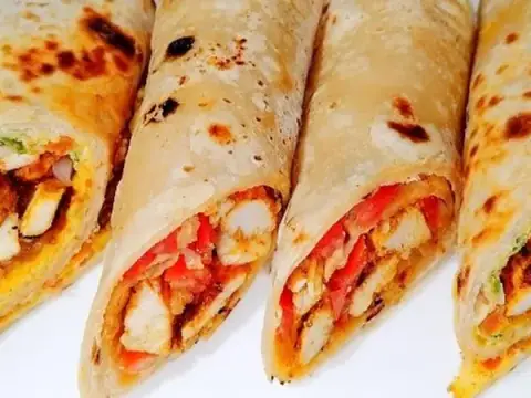 Chicken Tikka Paratha Roll