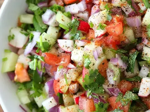 Kachumar Salad